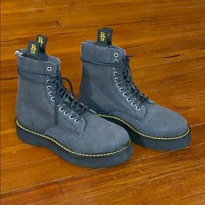 R13 Stack Boot brand new!